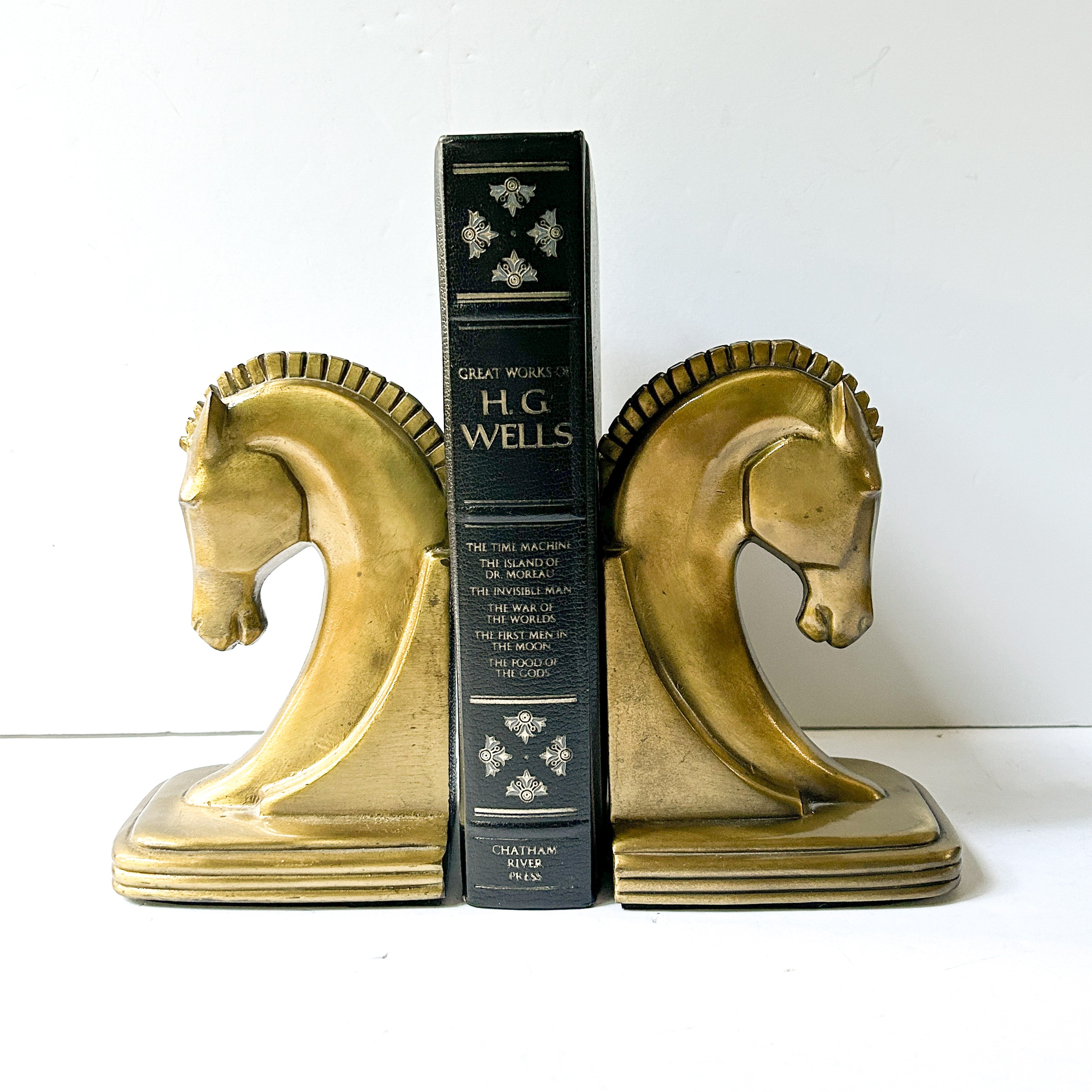 Vintage Art Deco Style Horse Head Bookends, Antiqued Brass Tone Lacque –  valerietylercollection