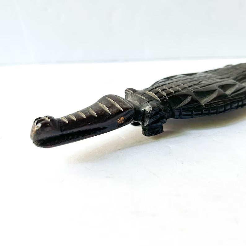 Vintage carved wood alligator / crocodile sculpture