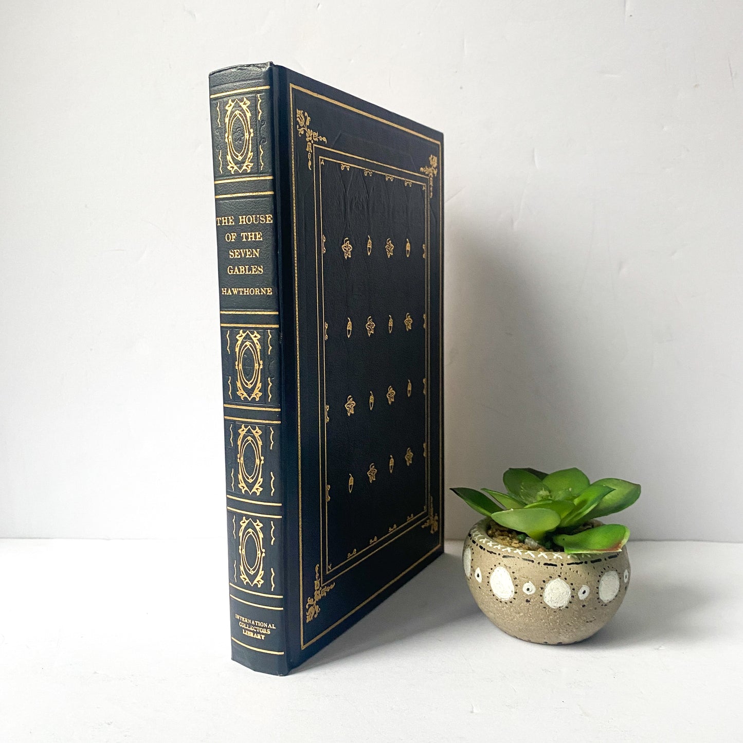 The House of the Seven Gables by Nathaniel Hawthorne, Vintage International Collectors Library Edition