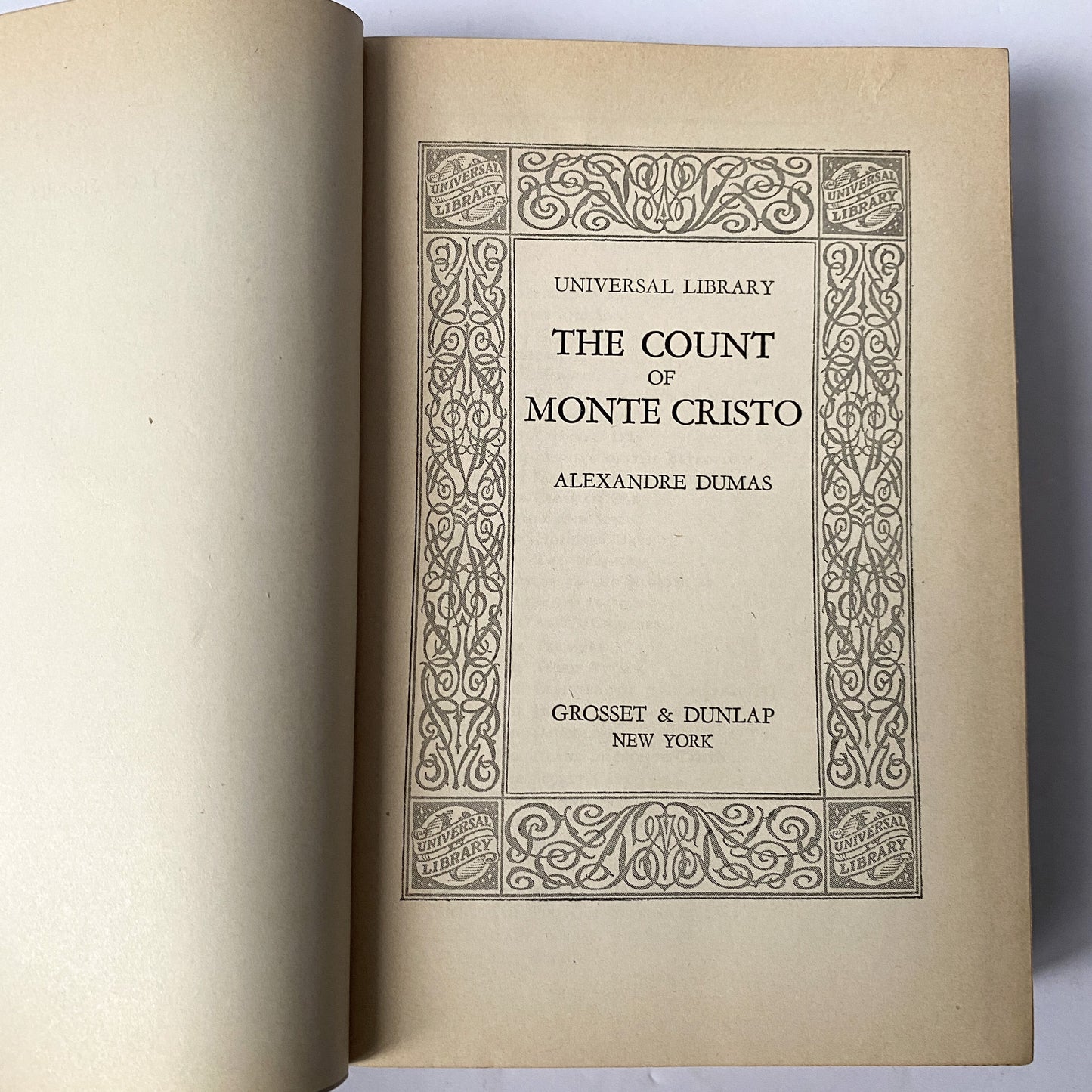 The Count of Monte Cristo, Universal Library edition
