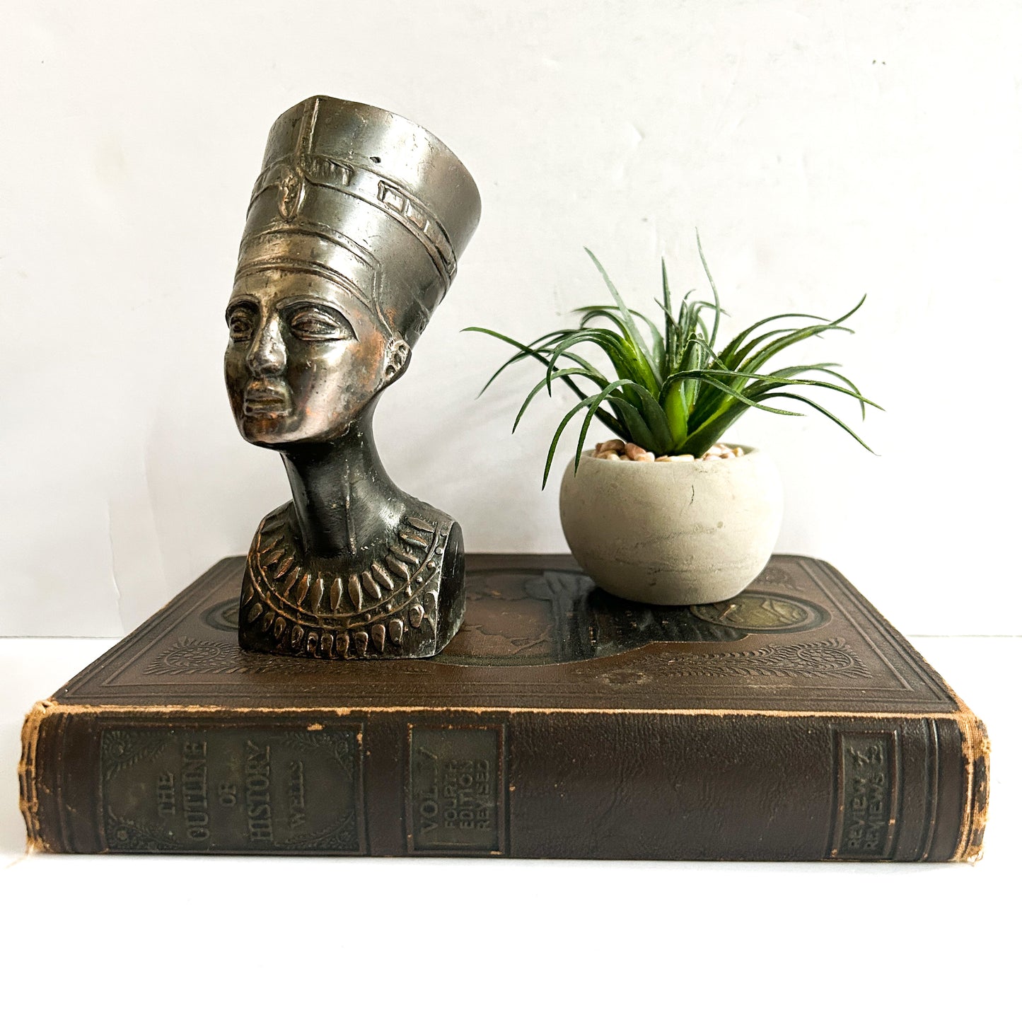 Vintage Queen Nefertiti Metal Egyptian Bust