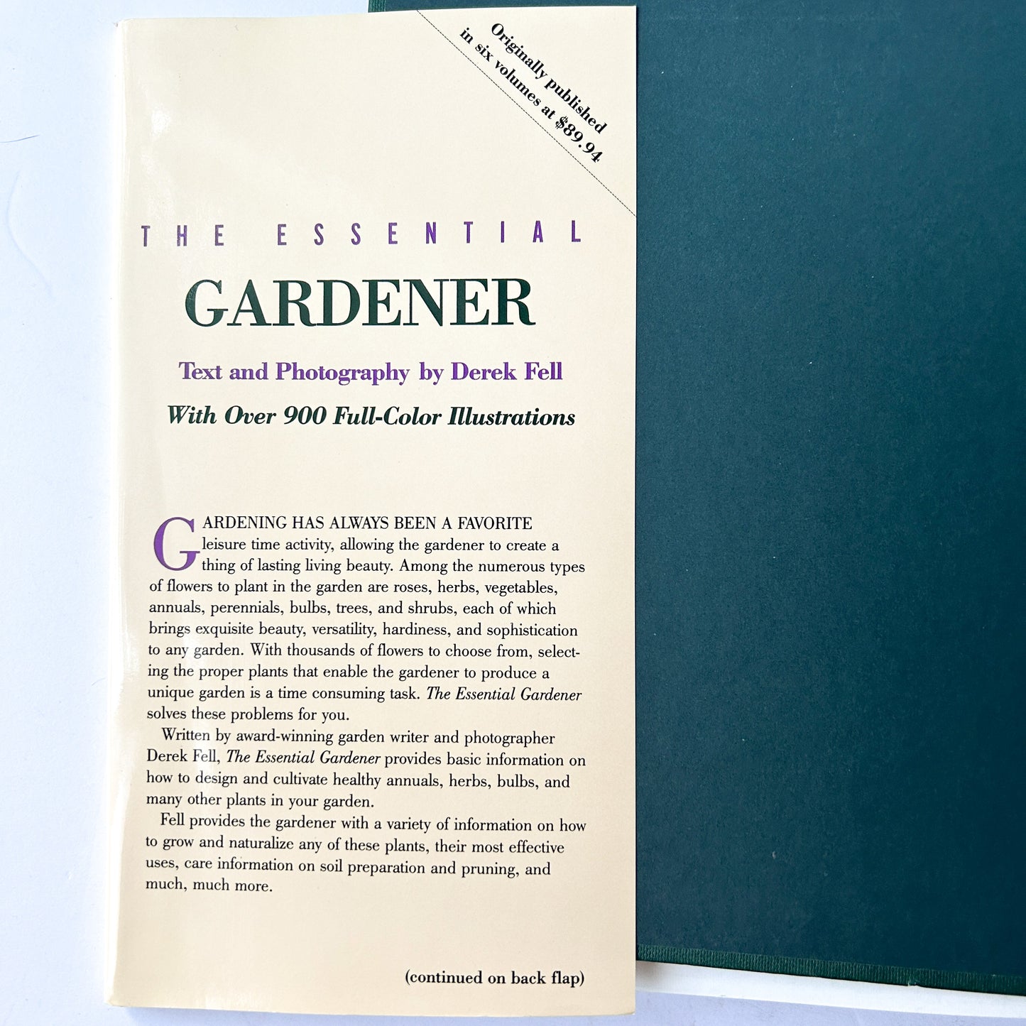 Vintage The Essential Gardener Book, Annuals, Perennials, Bulbs, Roses, Trees, Shrubs, Herbs and Vegetables
