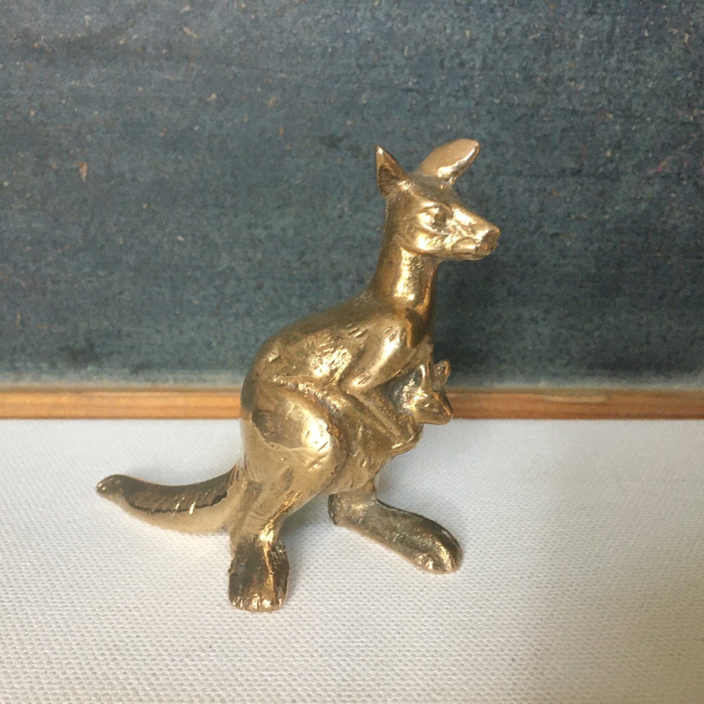 Small Brass Kangaroo Figurine - Vintage Brass