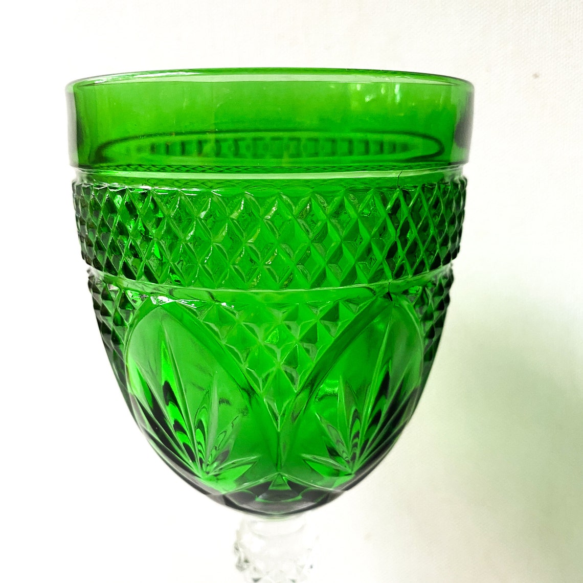 Modern Cristal D' Arques Durand Emerald Stemmed Wine Glasses - Set
